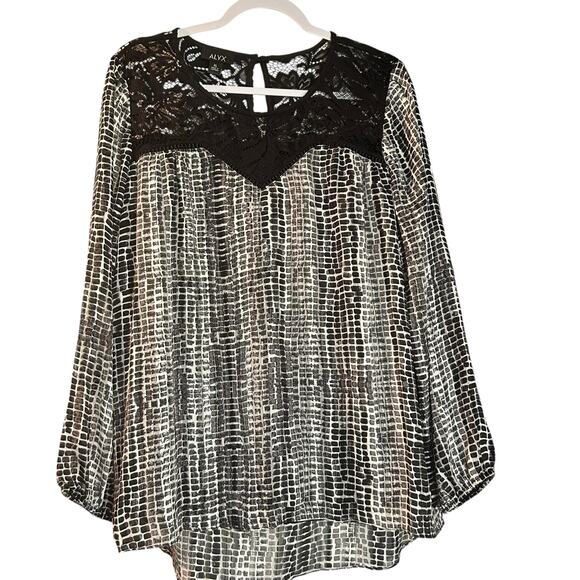 ALYX Top Tunic Blouse Black 1X Geometric Crochet Neck Long Peasant Sleeve Sheer - Picture 1 of 10